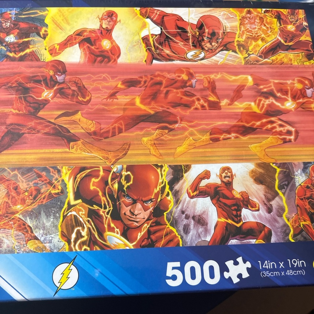 flash marvel 500 pc puzzle by Aquarius